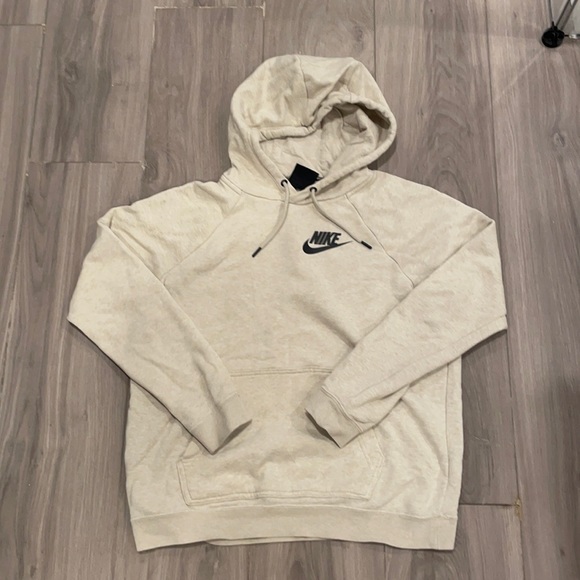 Nike Tops - Nike hoodie